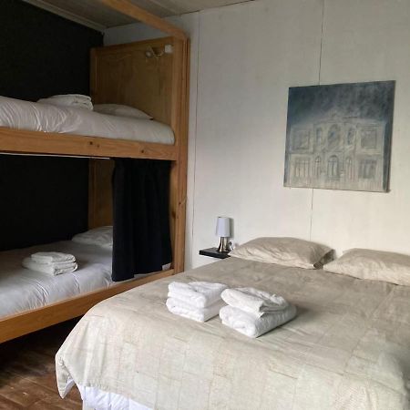 Casa Kila Hostel Вальдівія Екстер'єр фото